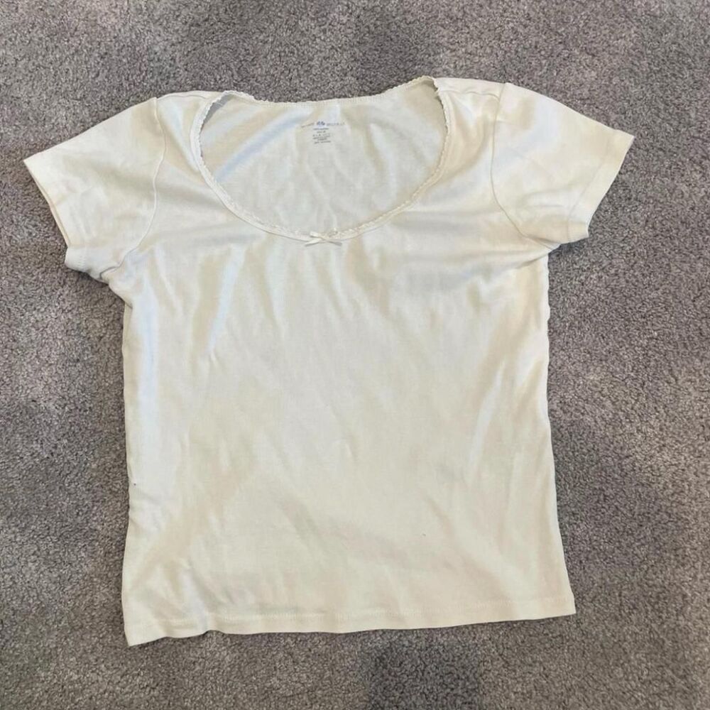 Brandy-melville Women's White and Cream Shirt